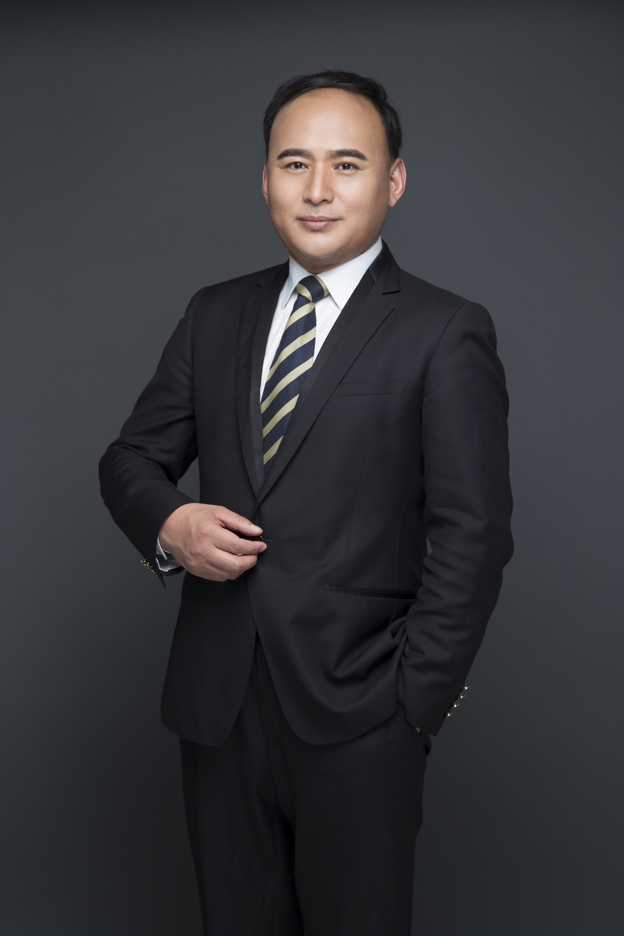 何夏庄 创意策略总监